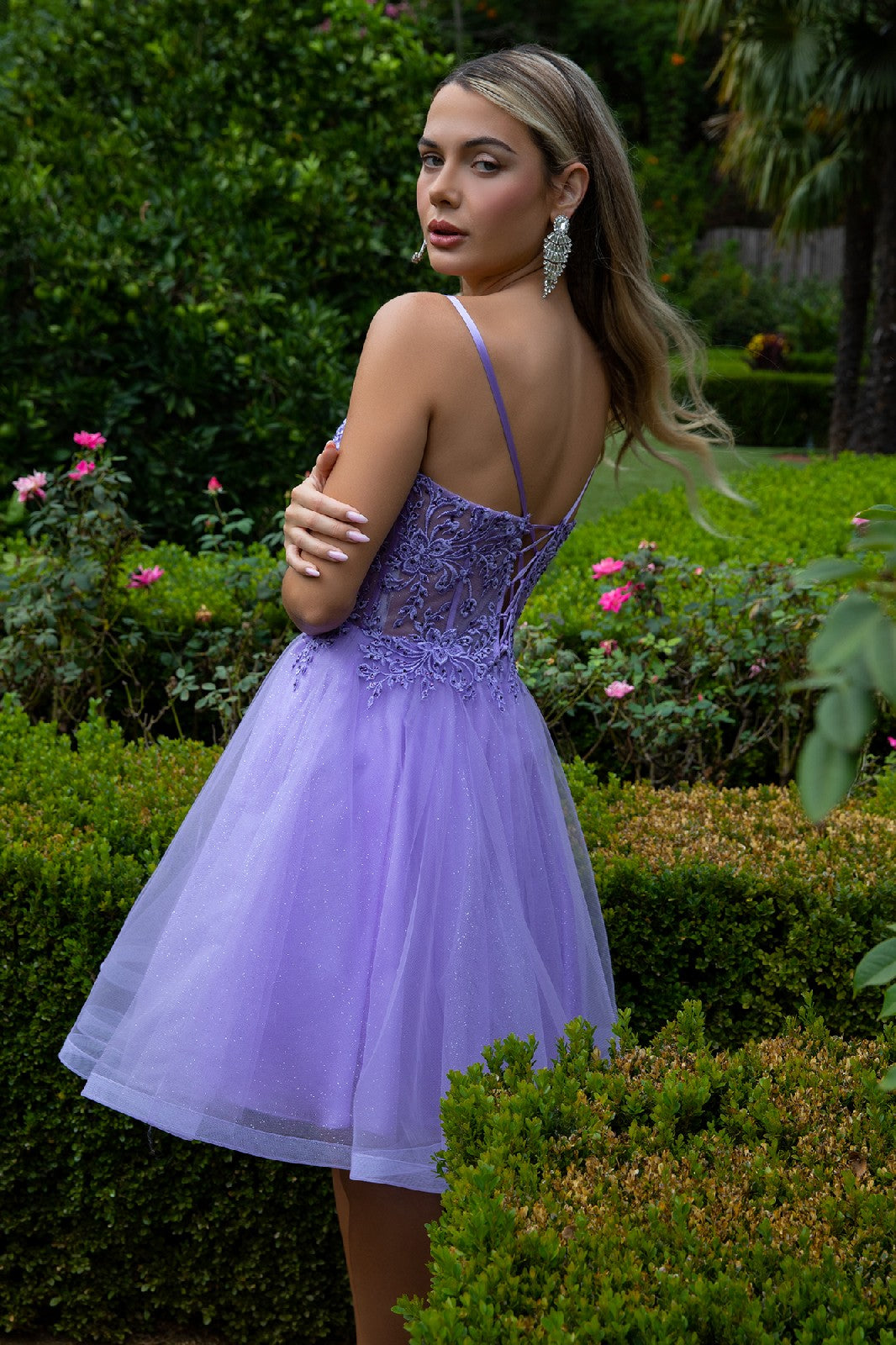 Floral Embroidery Embellished Glitter Mesh Sweetheart Neckline A-Line Homecoming Dress