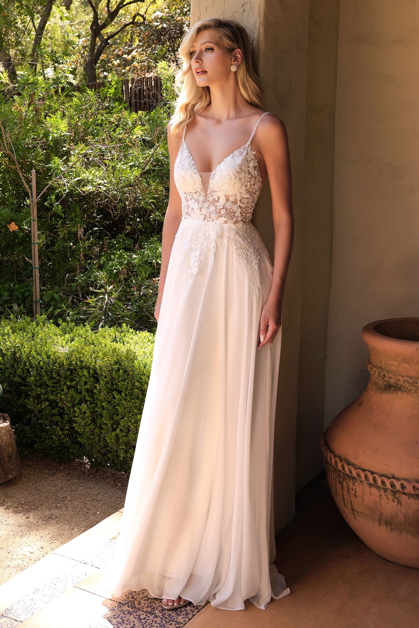 A-Line Chiffon Bridal Gown 6 / Off White A-Line Chiffon Bridal Gown 6 / Off White