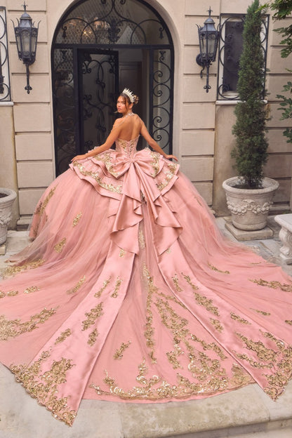 Regal Embellished Sweetheart Quinceañera Ball Gown With Glitter Tulle Skirt