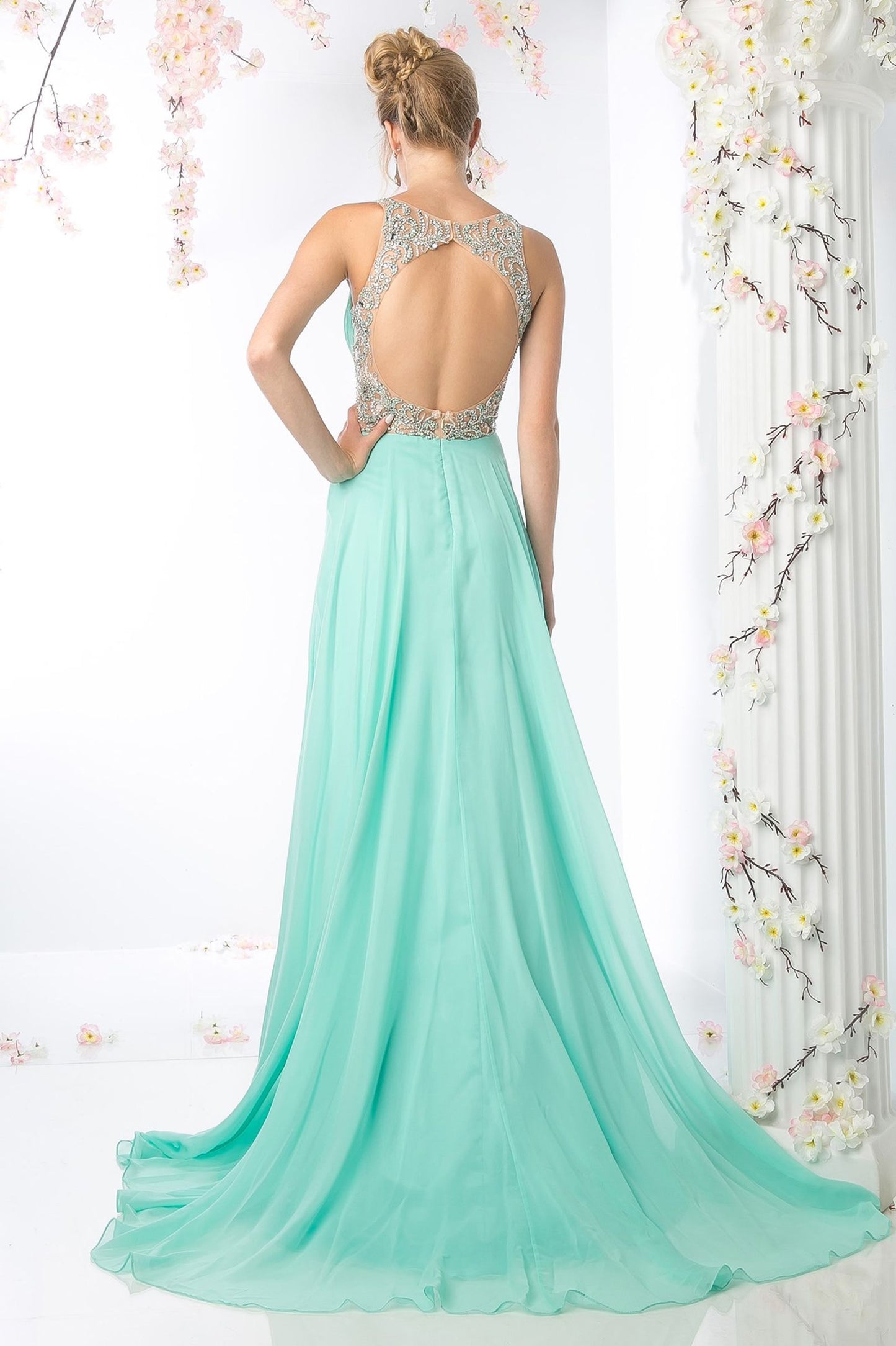 A-line dress with V-neckline, open back and beads