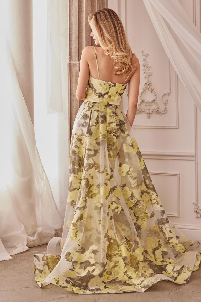 Under The Lemon Tree Fil Coupe Gown
