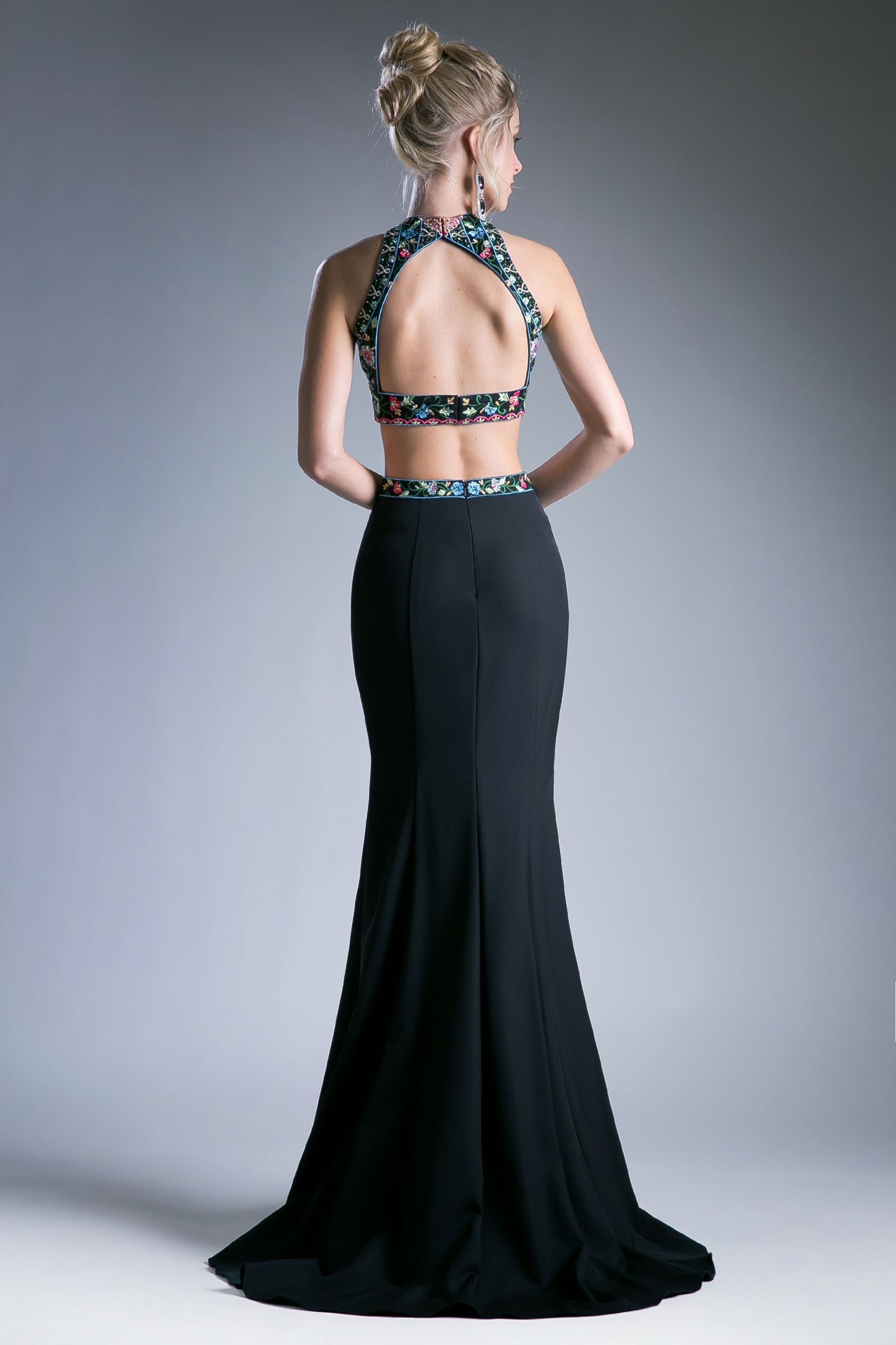 Two Piece Floral Embroidered Gown 6 / Black Two Piece Floral Embroidered Gown 6 / Black