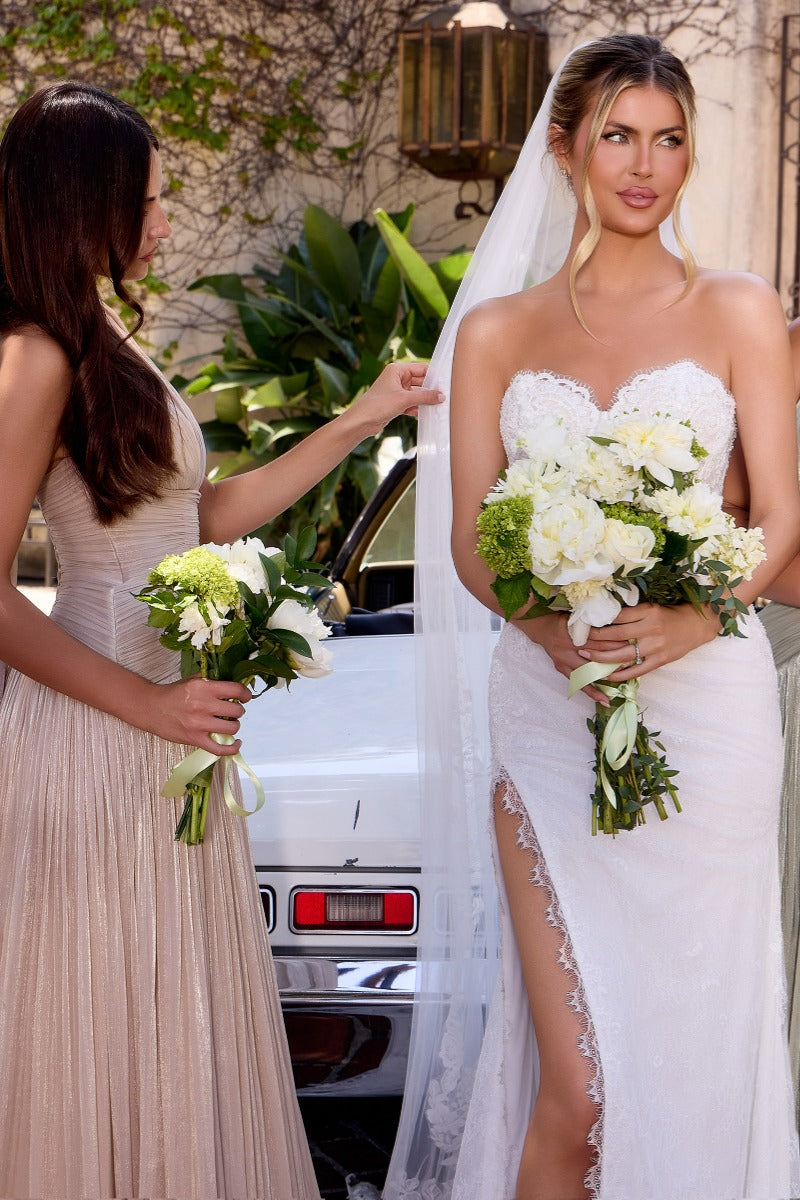 Strapless Lace Fitted Wedding Dress