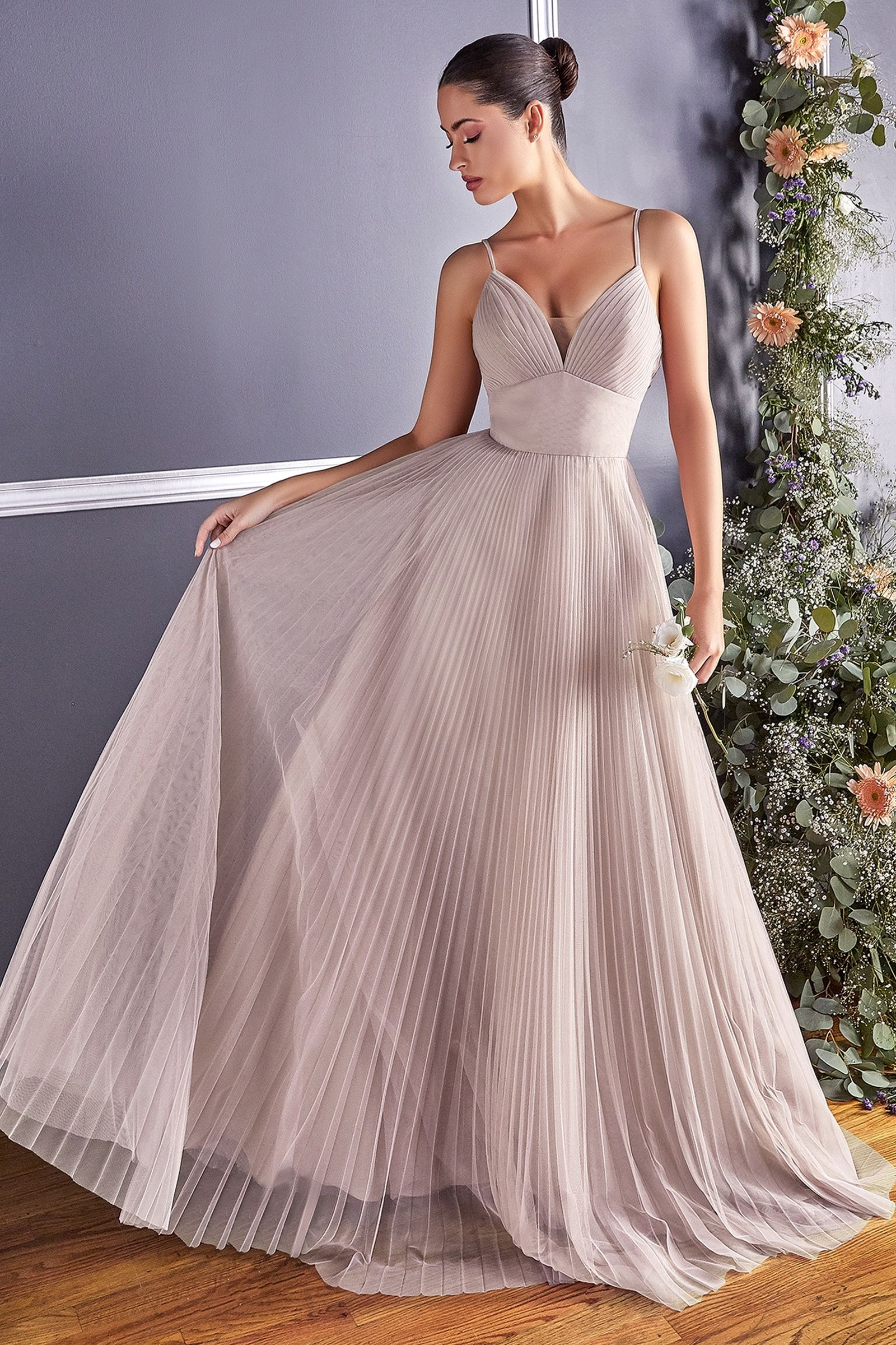 open lace back dress Sweetheart Off-Shoulder Sleeveless Bride Gowns Pleated Tulle A-Line Wedding  Dress with Train