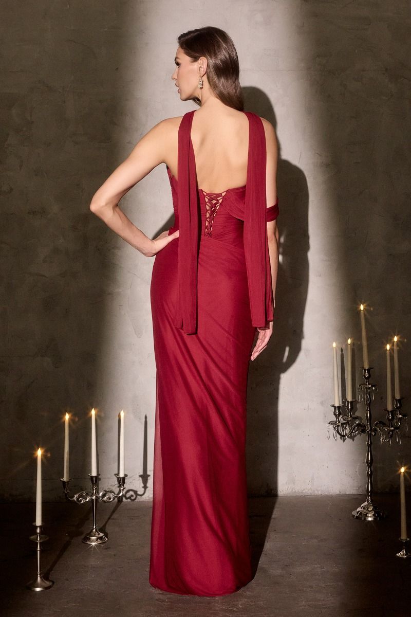 Fitted Gown a Draped Sweetheart Neckline and a Sculpted Pleated Bodice
