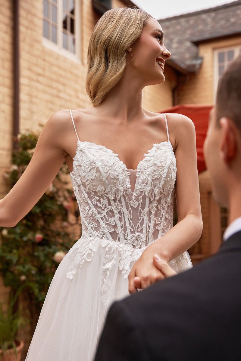 Lace & Tulle A-Line Wedding Dress