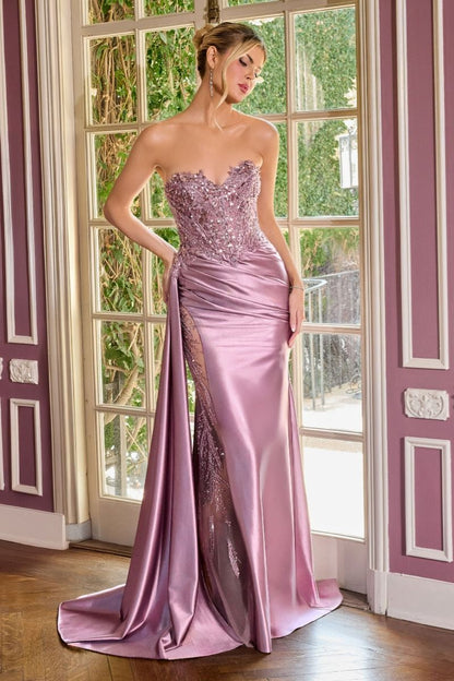 Appliqué On Illusion Sweetheart Neckline