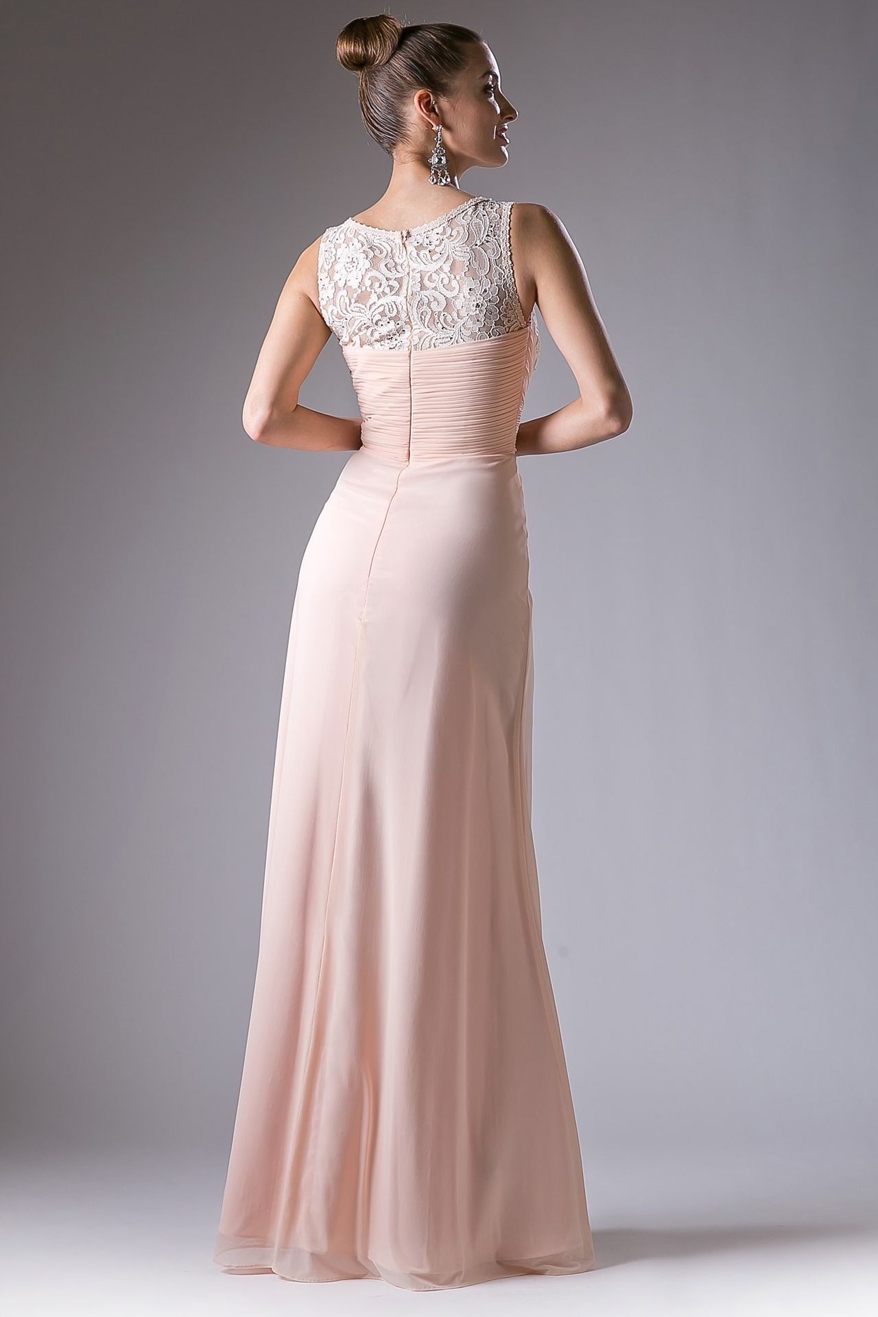 Mermaid cut dress with round neckline and illusion back