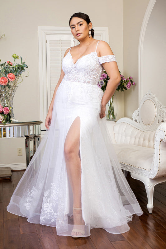 Sweethearted Embroidered Spaghetti Strap Wedding Gown w/ Lace Lining