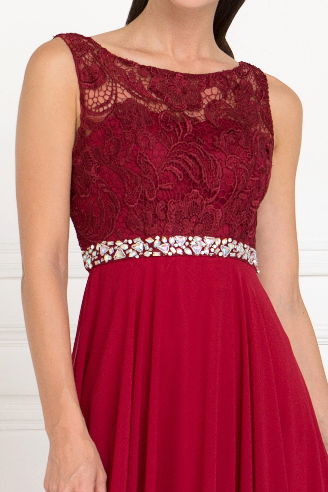 Lace Top Chiffon Long Dress Accented by Jewels on the Waist