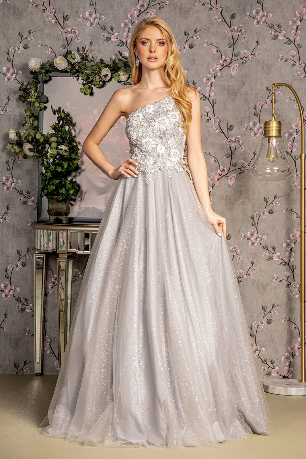 Sequin Formal Mermaid Long Prom Dress - Silver / XS Sequin Formal Mermaid Long Prom Dress - Silver / XS