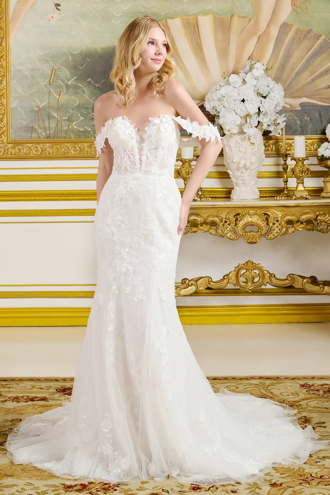 Fitted Wedding Gown V-Neckline And Off-The-Shoulder Straps A Lace-Up Bodice