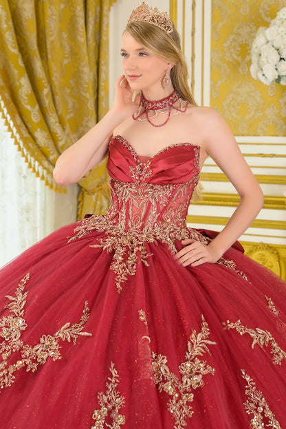 Strapless V Neckline Pleated Satin Detail Ball Gown Train With Detachable Bow Dangling Bead Choker