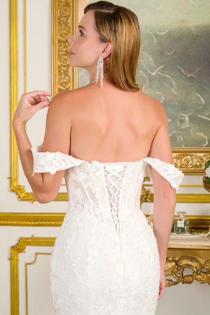 Fitted Wedding Dress With Detachable Straps And Corset Bodice With V-Neck