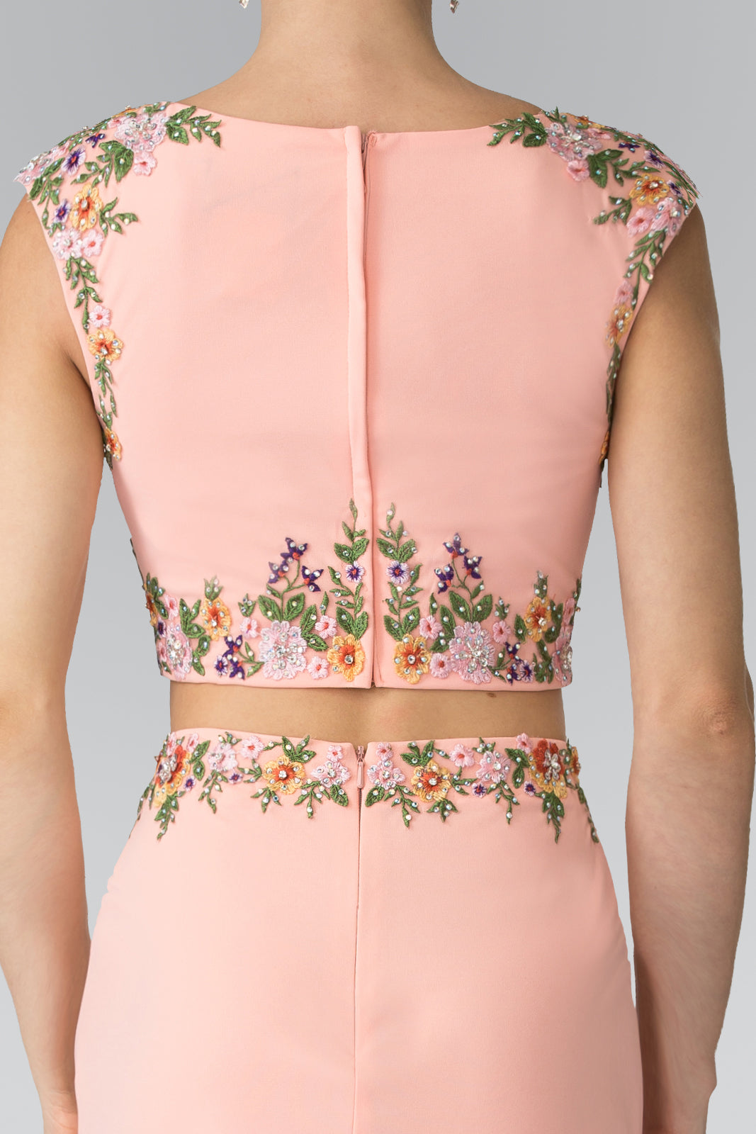 wo-Piece Embroidered Pencil Skirt Dress wo-Piece Embroidered Pencil Skirt Dress