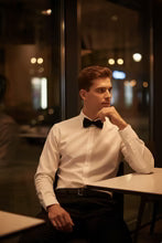 "Jamison" White Twill Spread Collar Dress Shirt