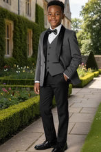 "London" Kids Tuxedo (5-Piece Set)