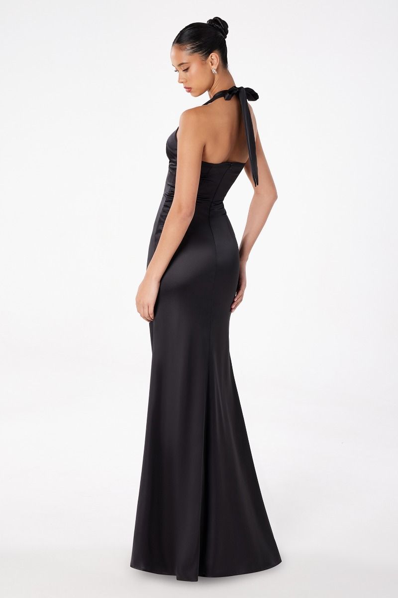 Halter V-neck mermaid dress M / Mauve Halter V-neck mermaid dress M / Mauve