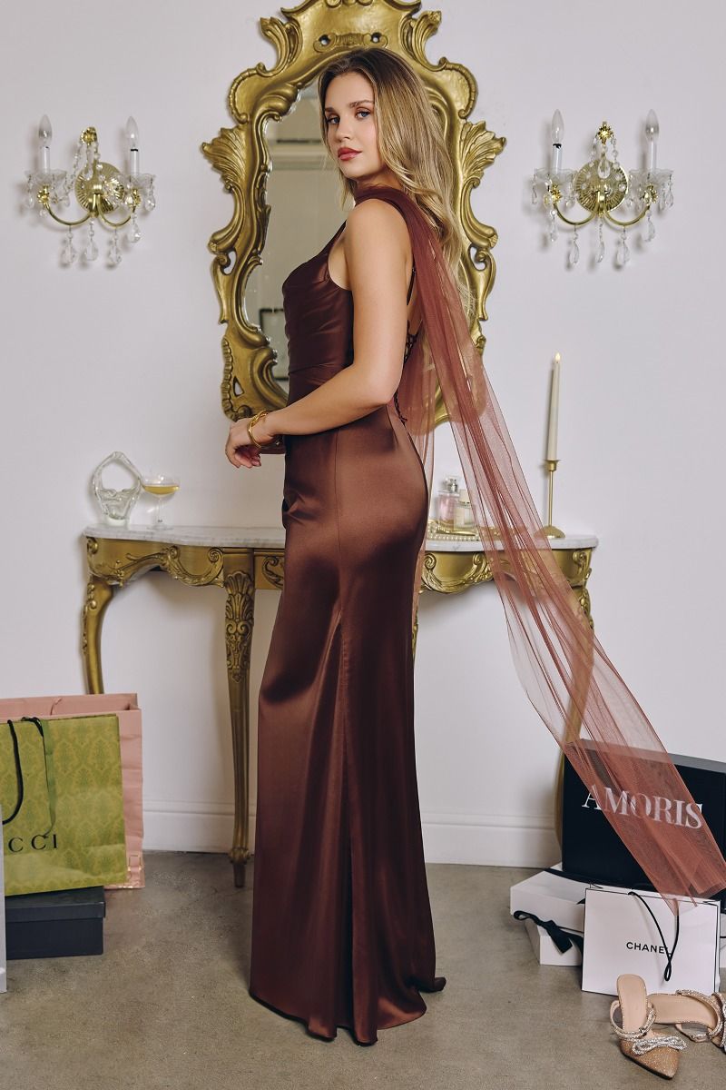 Neckline & Adjustable Straps Satin