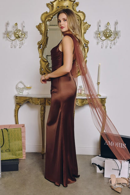 Neckline & Adjustable Straps Satin