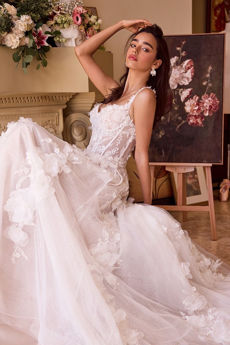 Intricate Floral Applique A-Line Tulle Wedding Dress Tux-USA Intricate Floral Applique A-Line Tulle Wedding Dress Tux-USA