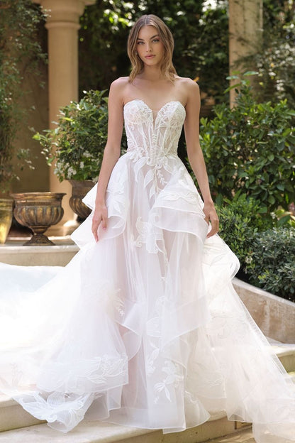 Layered Tulle Strapless Wedding Dress